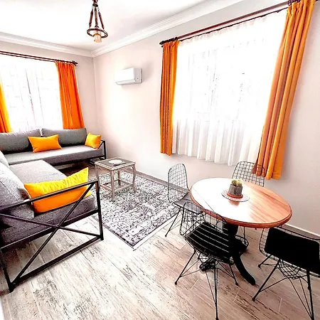 Konukzade Oldtown Apart Анталья