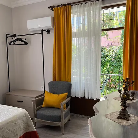 Гостевой дом Konukzade Oldtown Apart Анталья